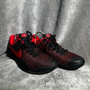 Nike Kobe mamba instinct bred